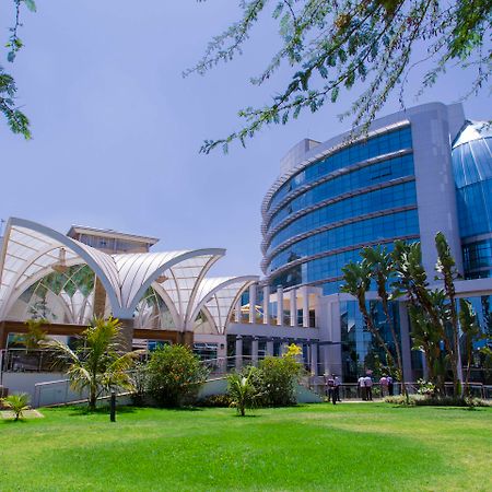 The Boma Nairobi Hotel Exterior photo University Campus
